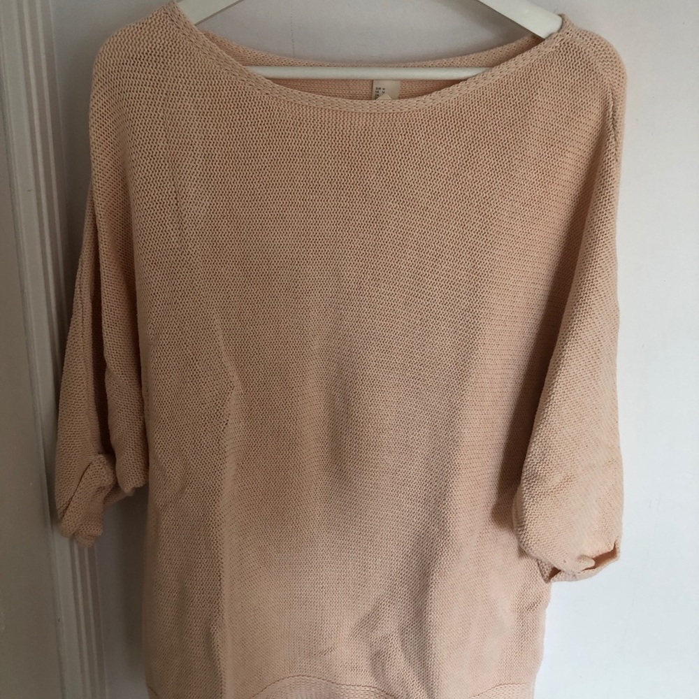 H&M pink sweater